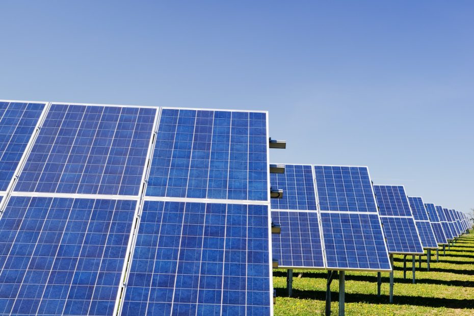 los componentes necesarios para el funcionamiento de un panel solar